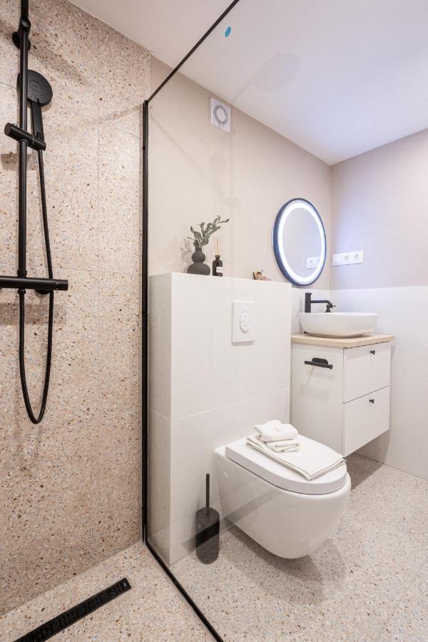 Kl35- Boutique Apartments, Best Location. By Bqa Boedapest Buitenkant foto